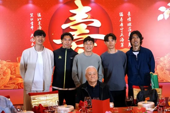 sbobet利记向用户提供包括MMORPG、高级休闲游戏、网页游戏、社交游戏和移动互联网游戏介绍图片