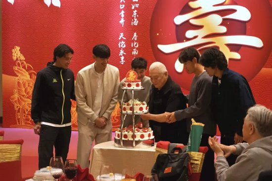 sbobet利记向用户提供包括MMORPG、高级休闲游戏、网页游戏、社交游戏和移动互联网游戏介绍图片